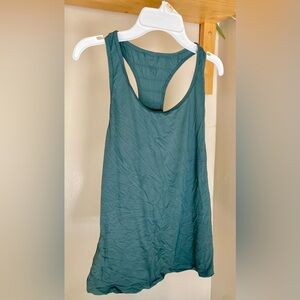 💚Fila Women’s Racerback Workout Tank Top - Green, Size M